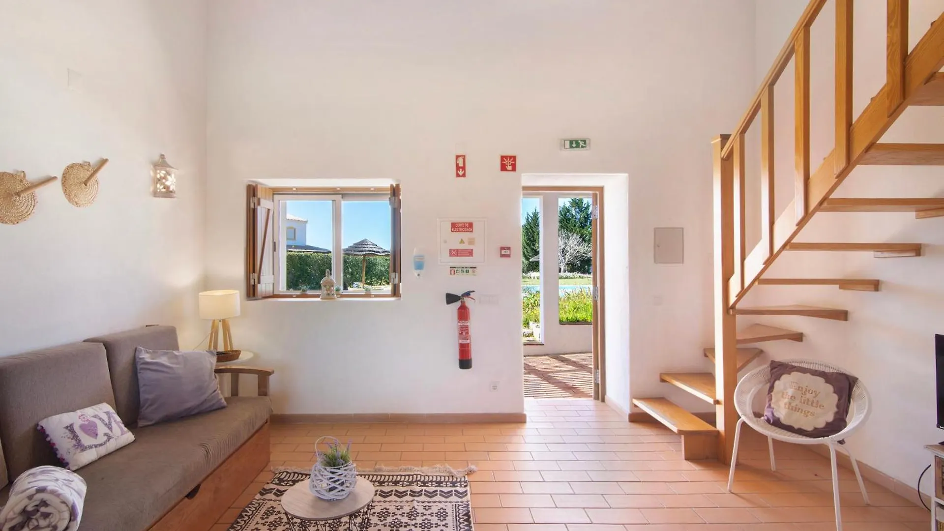 Casa Pimenta Rosa Villa Alvor 0*,